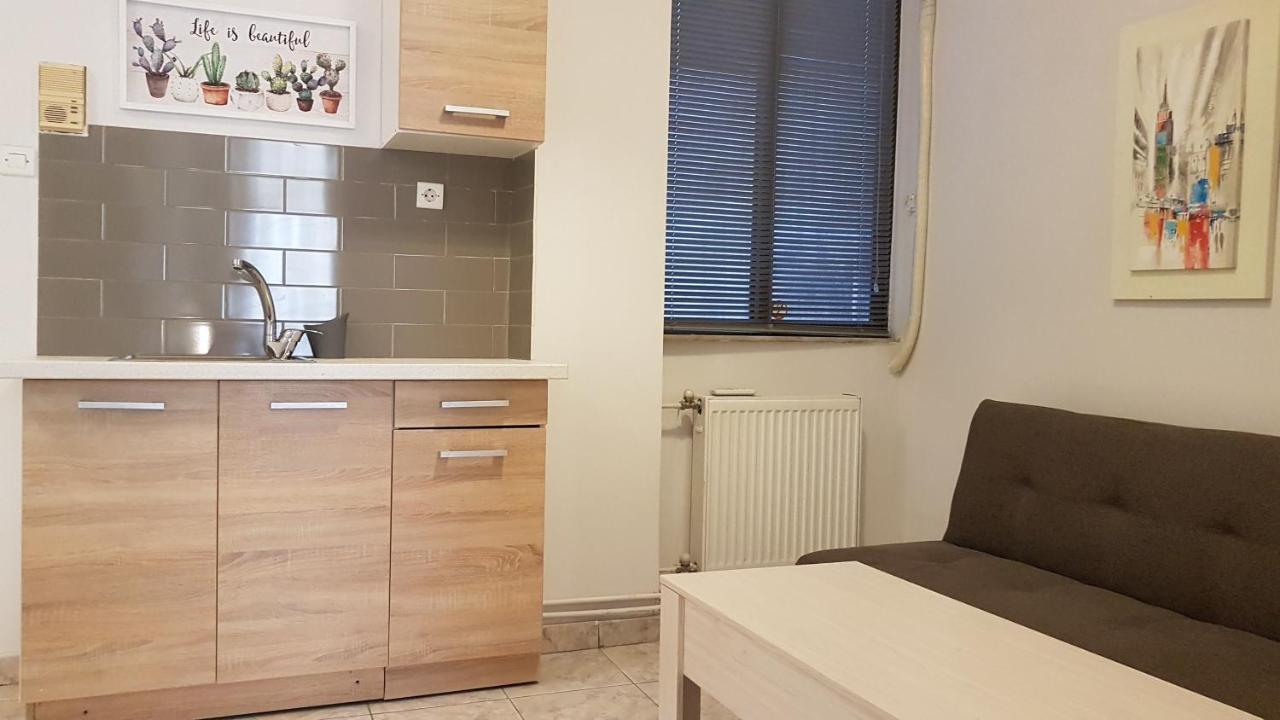 Palette Apartment Chocolate - Athens Center, 6 Bd, 3 Bath Екстер'єр фото